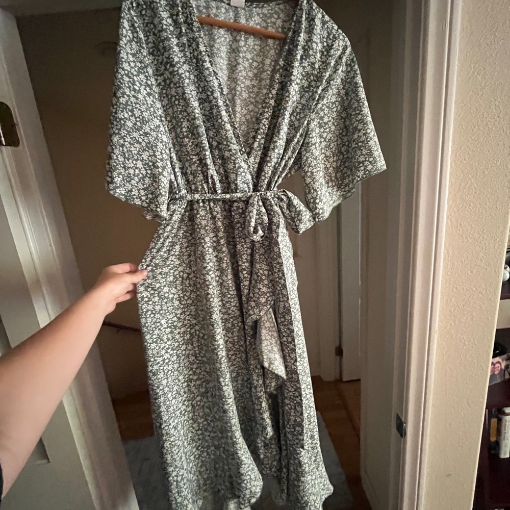 Chic Floral Maxi Wrap Dress